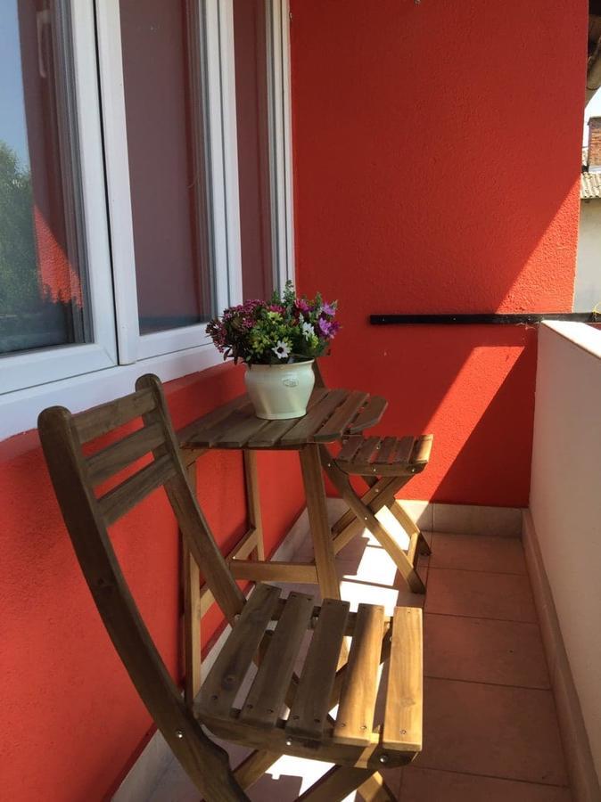 Appartement Stan Na Dan Gradiska/Bos. Gradiska Extérieur photo